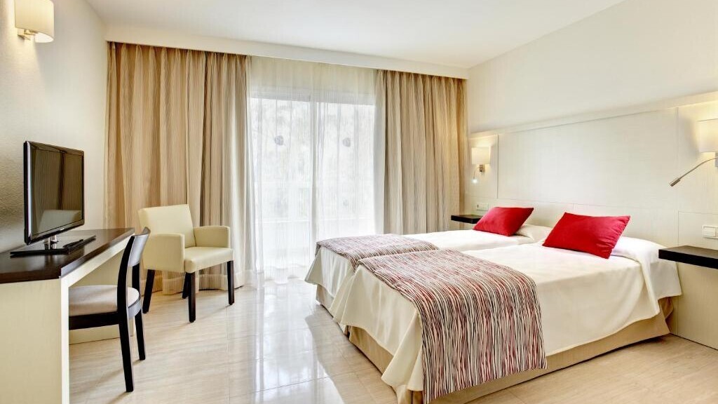 Grupotel Alcudia Suite
